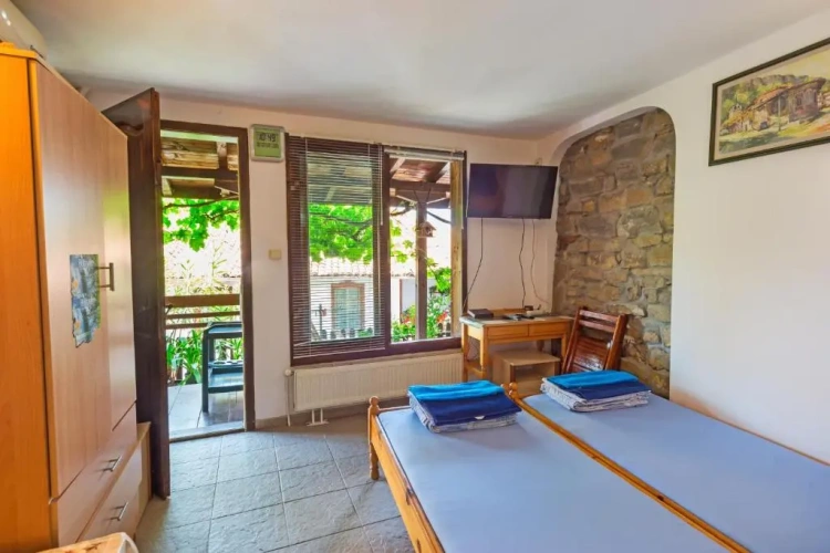 Standard Double room with view