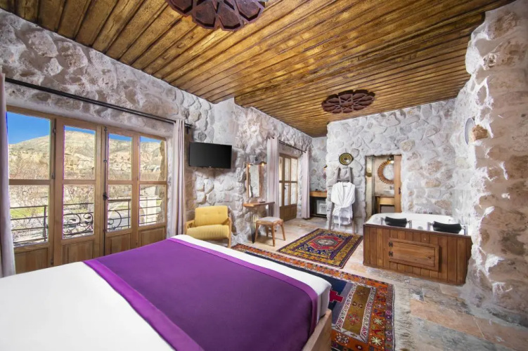 Cappadocia Çavuşin Stone House