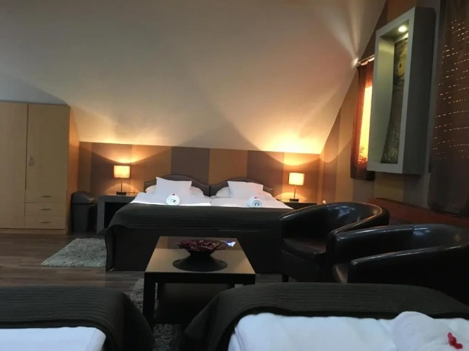 Superior Quadruple room with view