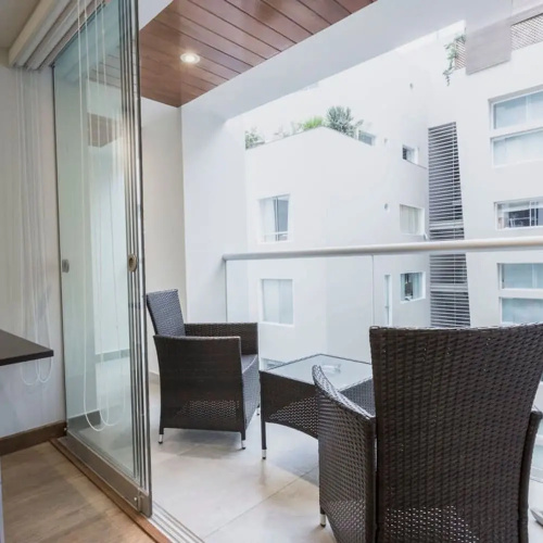 w Elegant Loft With Balcony in Barranco