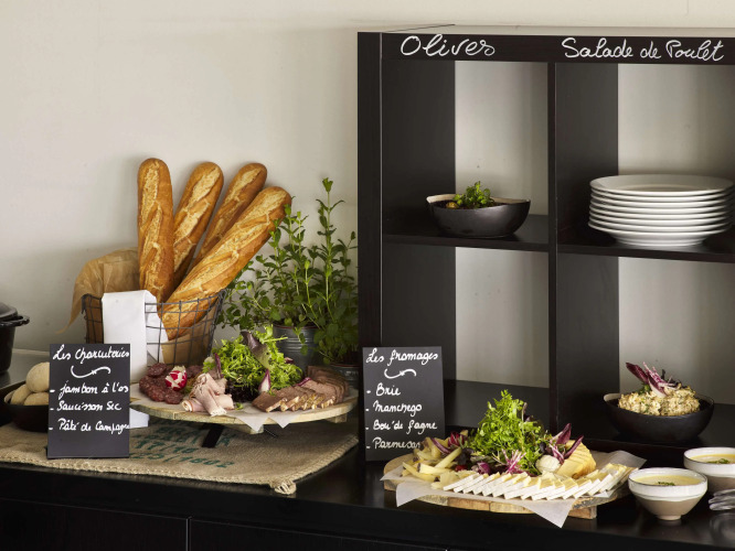 Park Inn by Radisson Liege Airport Over view