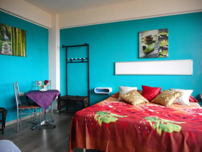 B&B Golden Valley