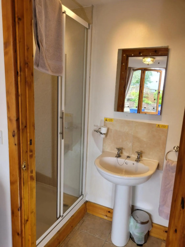 4-Star Self-Catering at Boningale Manor