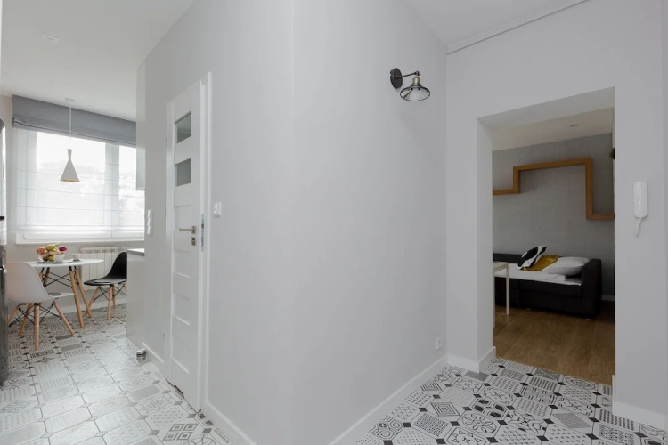 Shortstaypoland Anielewicza B74