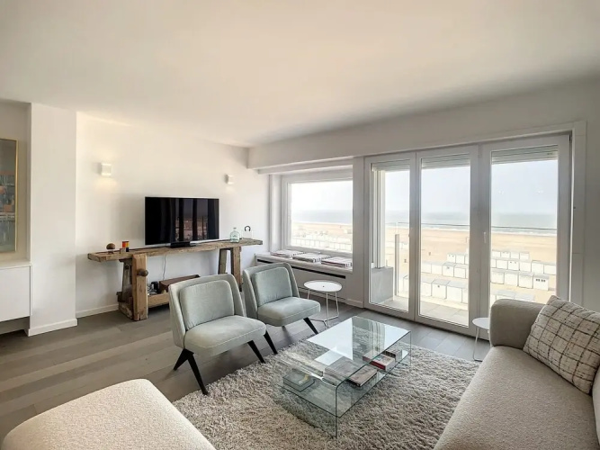 Seafront Apartment in Knokke Heist