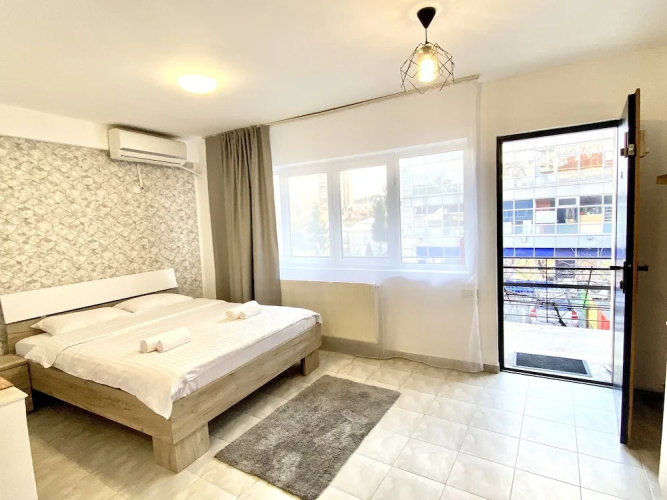 Downtown Victoria Studios By CityBookings