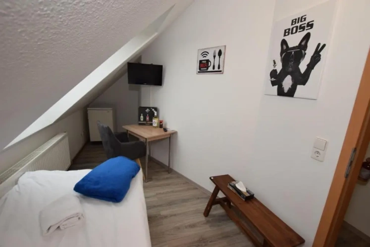 Standard Single room