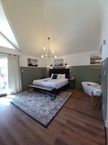 Double Suite