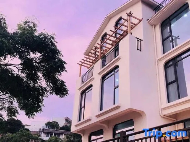 Xihai Hostel