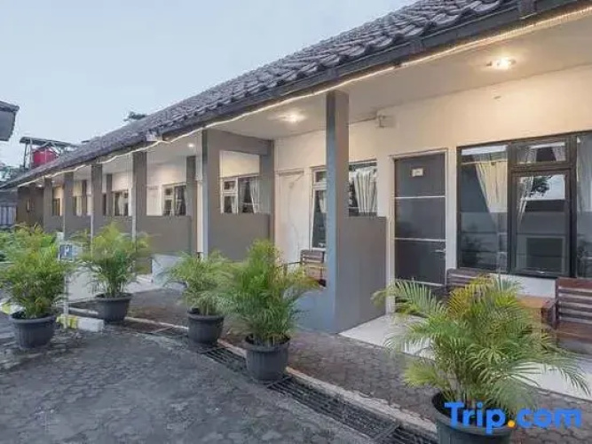 Hotel Pondok Dewi