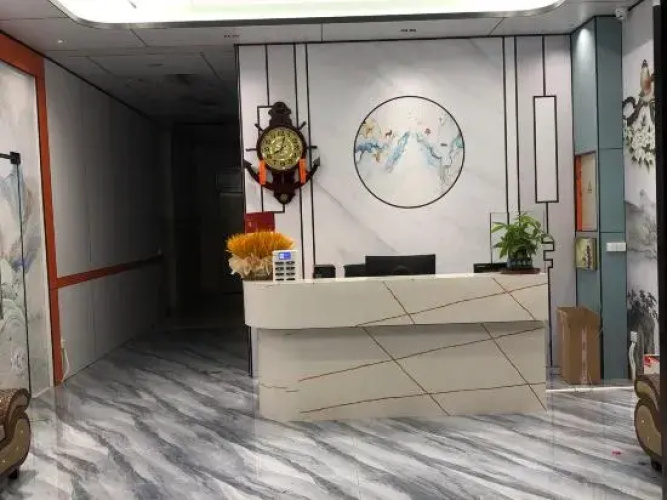 Golden Wowo Hotel