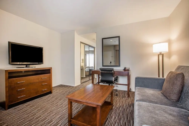 Double Suite with balcony and with ocean view