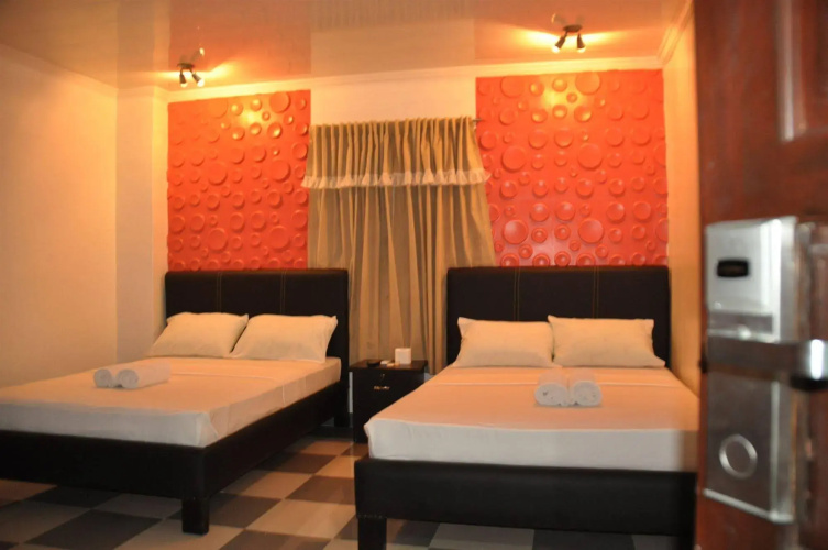Boracay Tourists' Inn