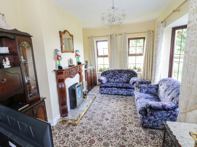 Belladrihid Cottage