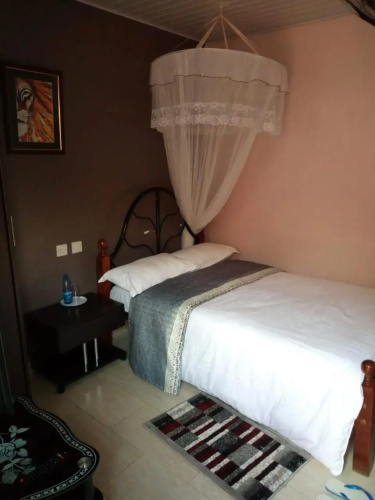 Hunters Lodge Hotel