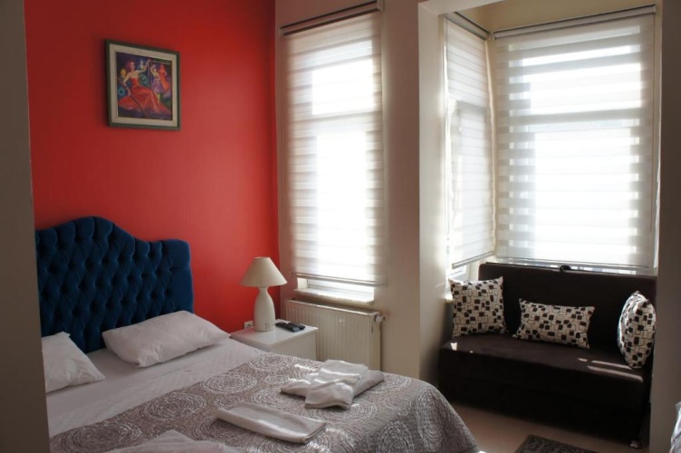 Triple room
