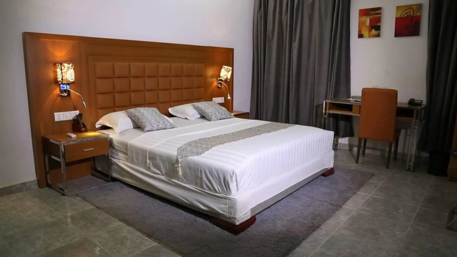 Mint Hotel