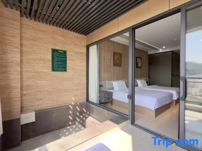 2 Bedrooms Deluxe Suite