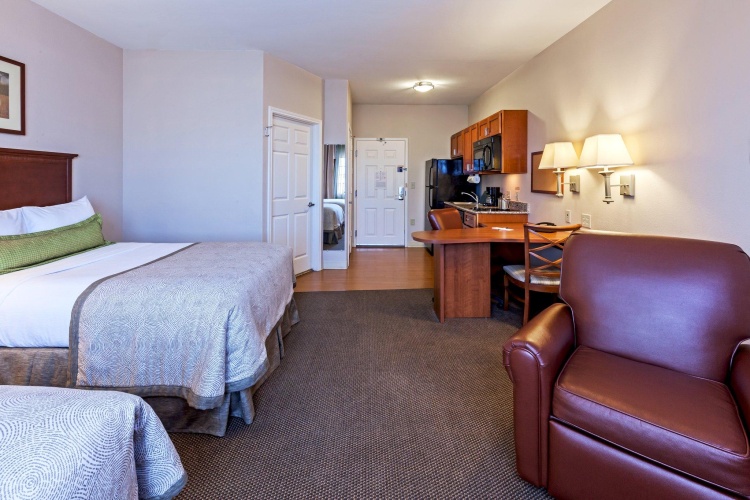 Quadruple Suite