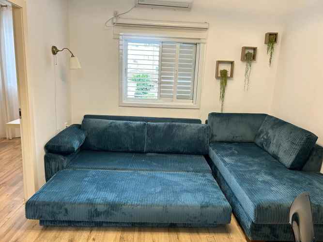 2 Bedrooms Apartment " Marcheliz " in Bat-yam