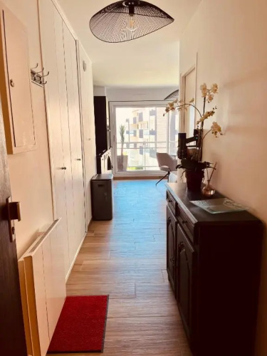 Studio, vue mer à 150m de la plage