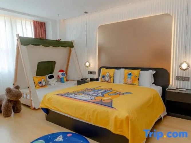 Standard Family room