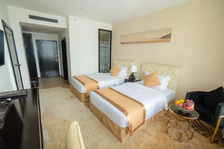 Hotel Sanchaung