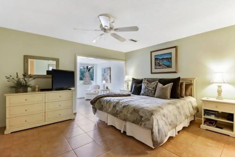 3308-fairway-oaks