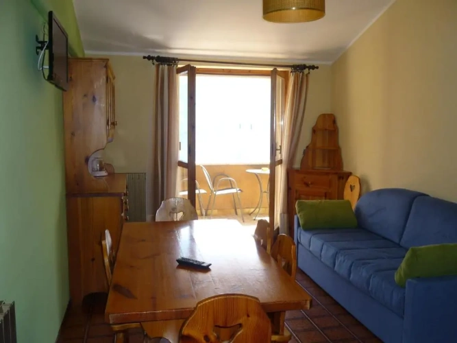 2 Bedrooms Apartment with balcony and with lake view