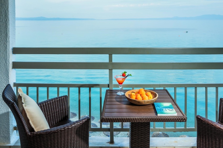 Ammon Zeus Luxury Beach Hotel photo 8
