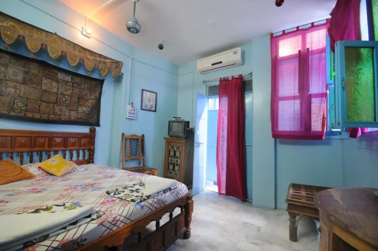 Suite with balcony and with view