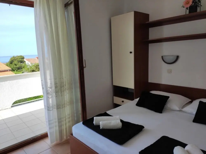 Nives - Great Location - A6