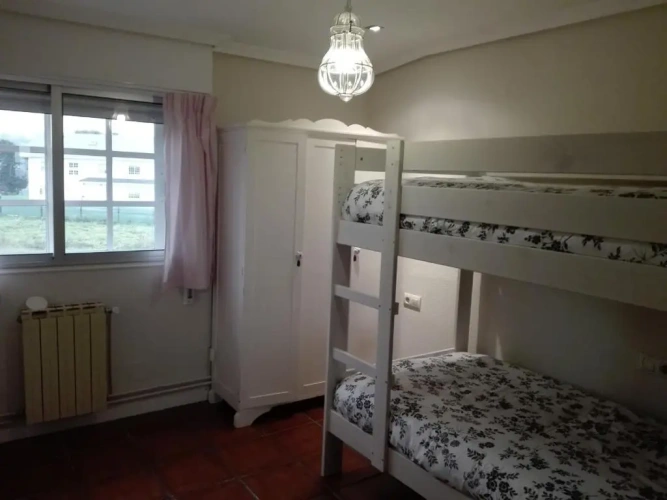 2 Bedrooms Cottage