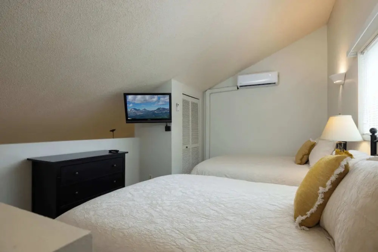 Ponderosa Resort Condo for 6!