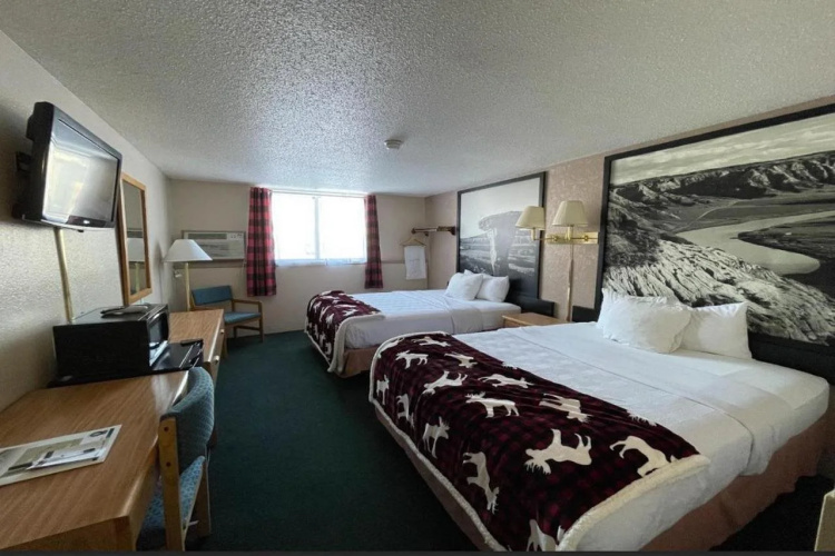 Glendive Lodge
