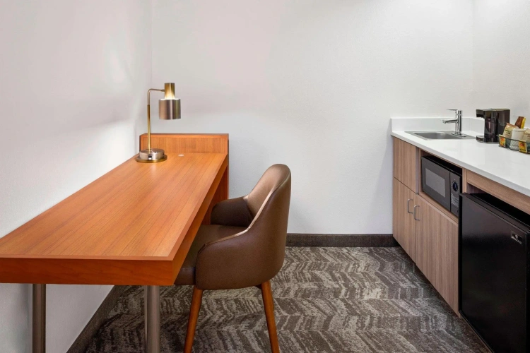 Quadruple Suite