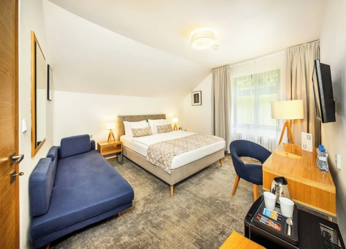 Superior Triple room