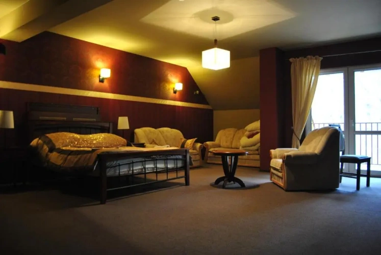 Suite with balcony