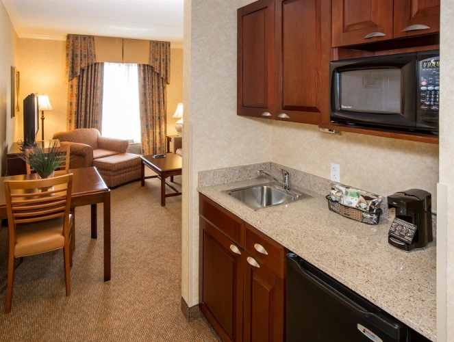 Hampton Inn Coventry-Warwick Area photo 33