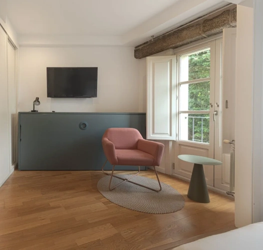 2 Bedrooms Family Apartment