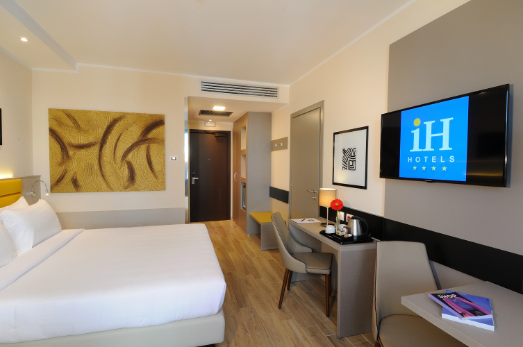 IH Hotels Milano Lorenteggio photo 16