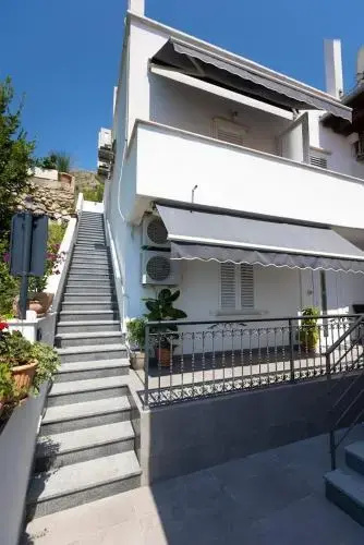 Apartments Tomas II
