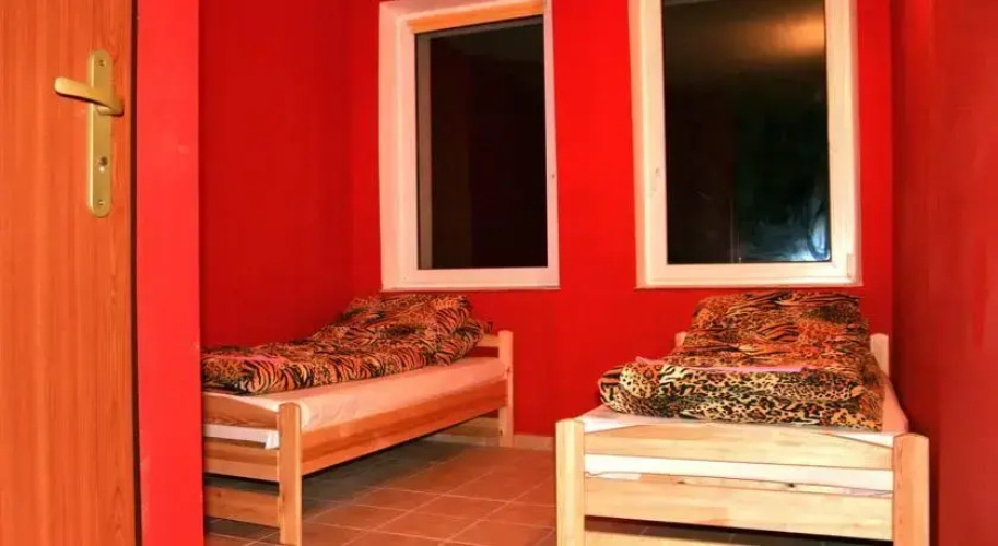 Hotelik Bej