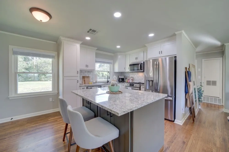2 Bedrooms Cottage