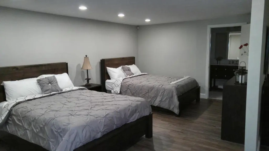 2 Bedrooms Suite