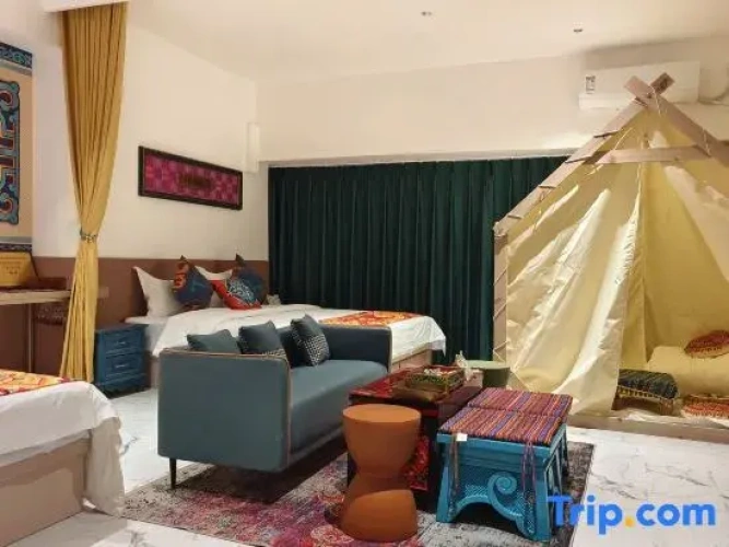 Standard Family room