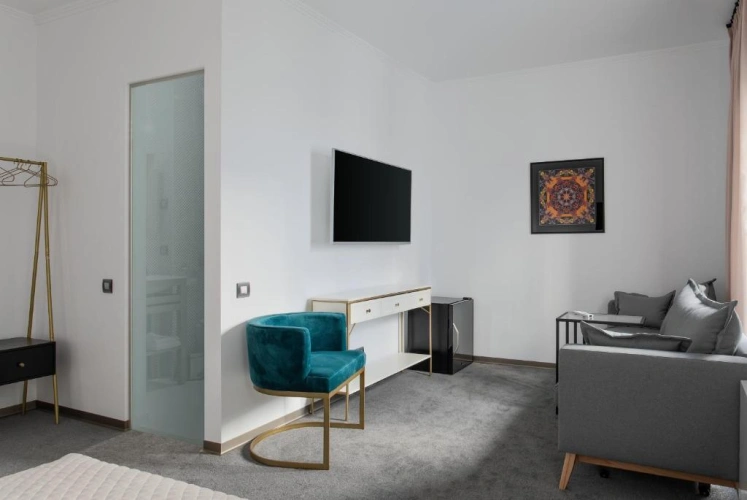 Standard Family room