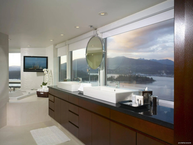 Pan Pacific Vancouver photo 11