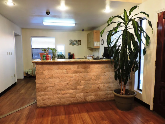 Riata Inn