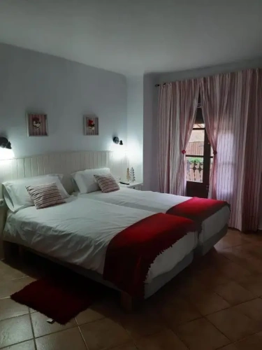 Classic Quadruple room